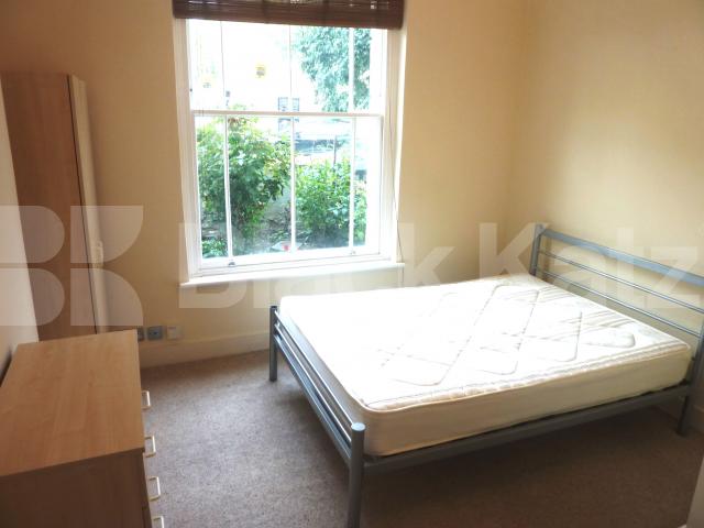 			NEW INSTRUCTION!, 1 Bedroom, 1 bath, 1 reception Flat			 Sussex Way, HOLLOWAY